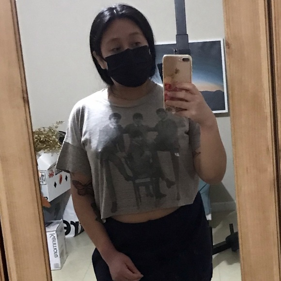 Beatles graphic crop top - Picture 2 of 4